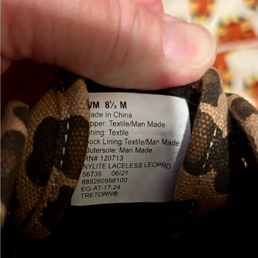 Tretorn women’s laceless leopard sneakers size 8.5 - Picture 6 of 8